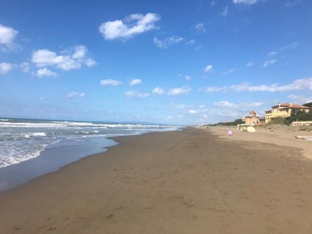 Villetta 3 Km Dal Mare Кастаньето-Кардуччи Экстерьер фото
